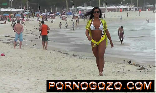 Paranaense gostosa brasileira morenaça pegando amiga safada depois da praia PornoGozo